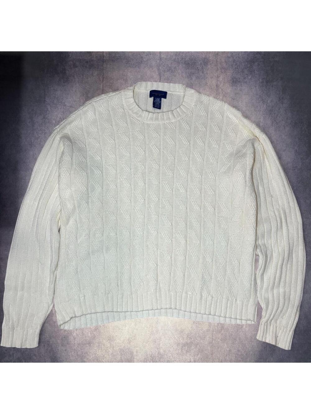 Rare Vintage 90’s Grail Towncraft white cable knit sweater